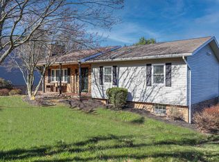 1028 Imperial Dr, Morgantown, WV 26508