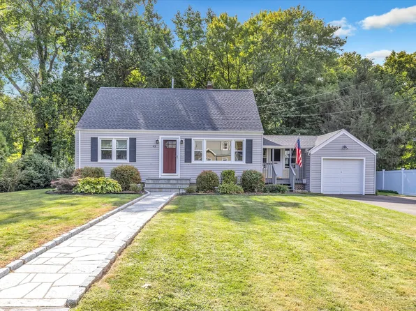 43 Edgemoor Road, Bridgeport, CT 06606