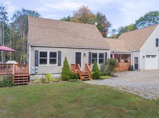 7 Hanson Bay Dr, Woolwich, ME 04579