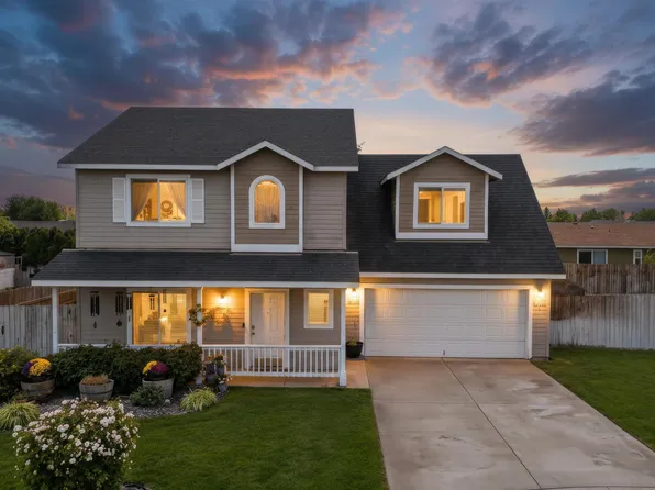 1560 Desert Springs Ave, Richland, WA 99352