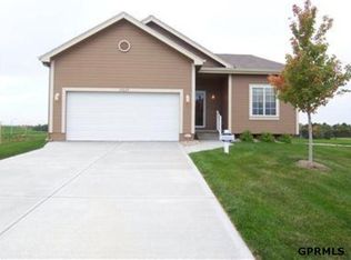 10508 Lewis & Clark Rd, Bellevue, NE 68123