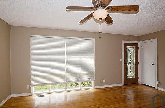 5th image of 515 Carter Dr
