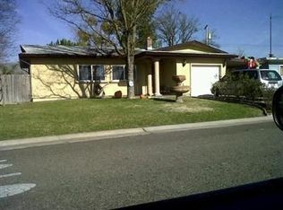 2253 El Feliz Way, Sacramento, CA 95825