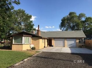 220 S School St, Big Pine, CA 93513