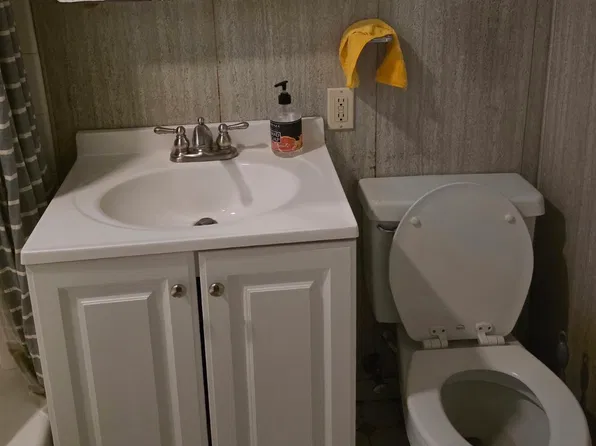 90 Bromfield Rd #2, Somerville, MA 02144