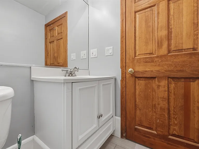 21 Janet Cir #2 — Photo 14