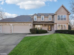 940 Rockbridge Rd, Naperville, IL 60540