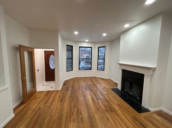 1753 W Cornelia Ave #1