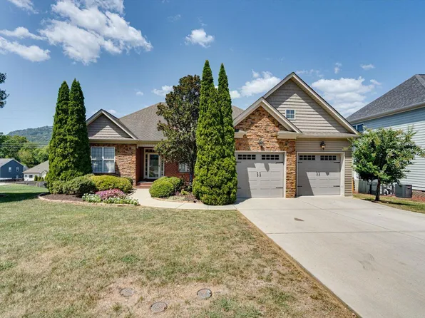 1163 Saddlebrook Dr, Chattanooga, TN 37405