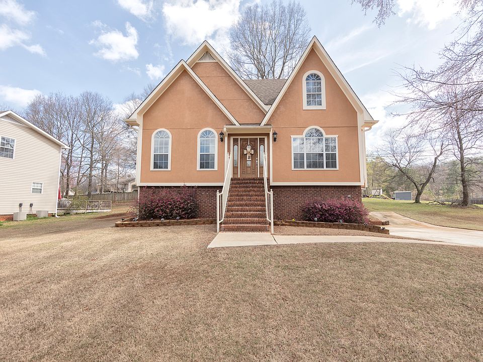 1st image of 636 Brandy Dr