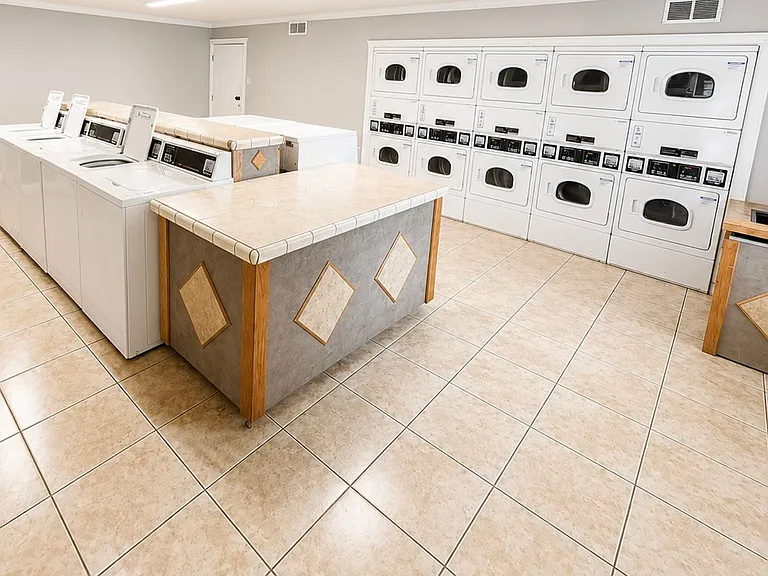 Cedar Lane Apartments — Photo 11