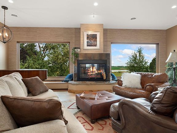 5th image of 7024 Daryn Ln
