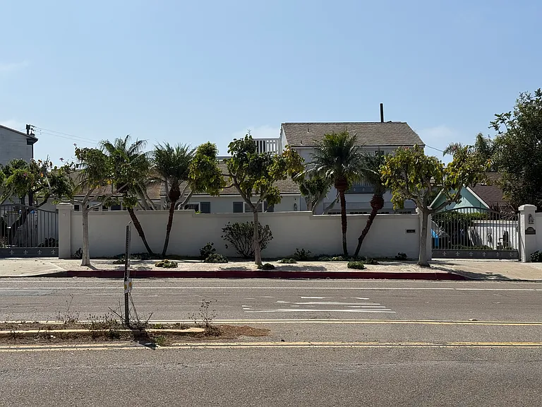 5220 La Jolla Blvd — Photo 9
