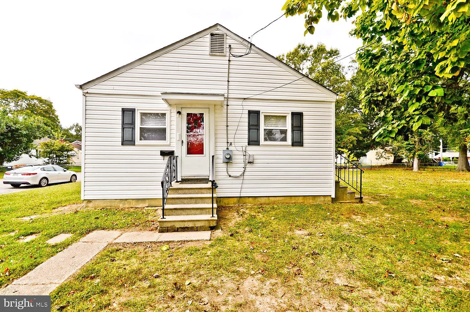 110 Thompson Ln photo 1