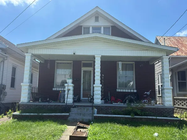 737 11th St, Tell City, IN 47586