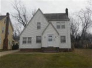 3990 Delmore Rd, Cleveland Heights, OH 44121