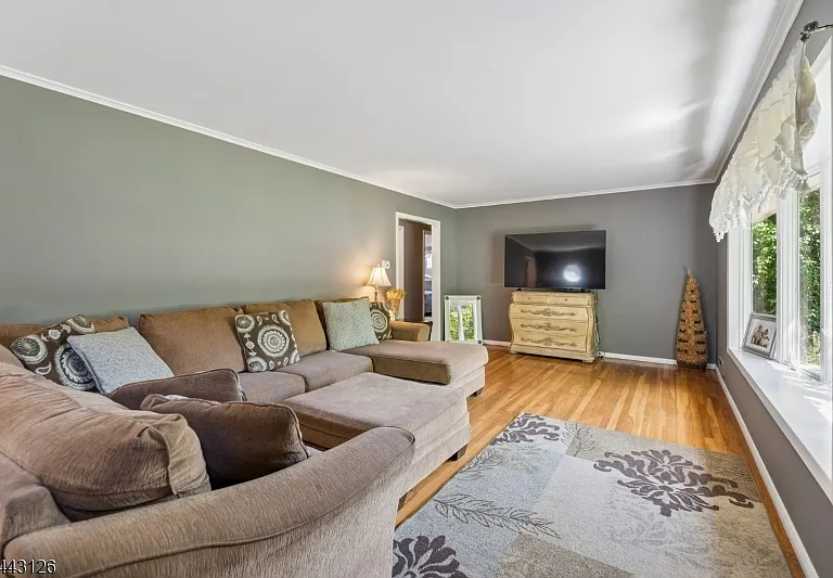 203 Dorchester St — Photo 4