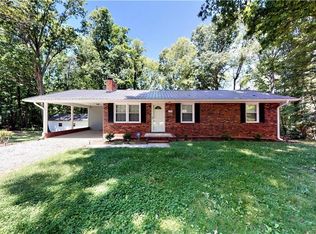 7585 Watkins Ford Rd, Kernersville, NC 27284