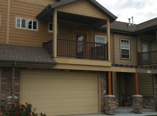 9175 S Jordan Oaks Dr, Sandy, UT 84070