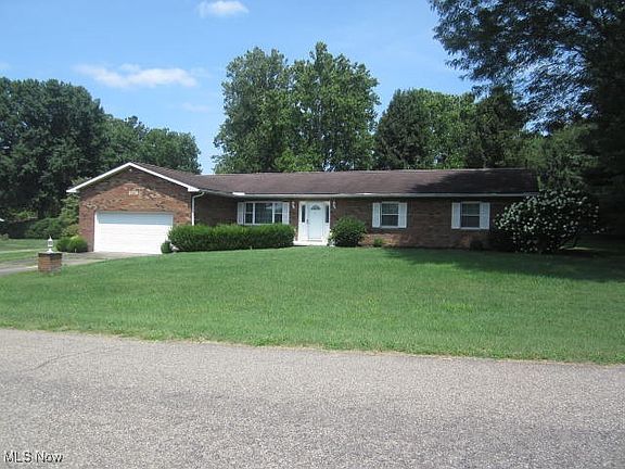 3rd image of 103 Morningside Dr