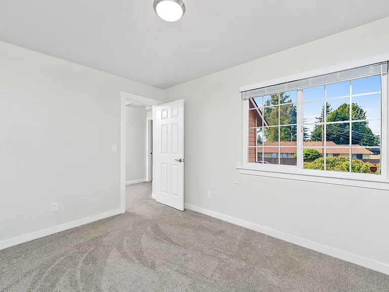 8206 47th Ave NE #A — Photo 22