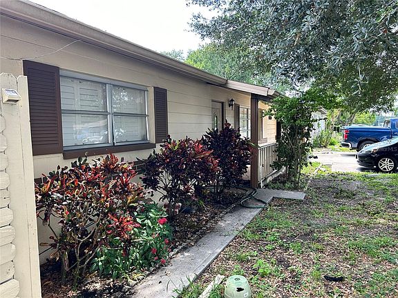 2nd image of 4360R 38th Ave N