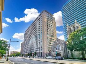 111 Saint Clair Ave W