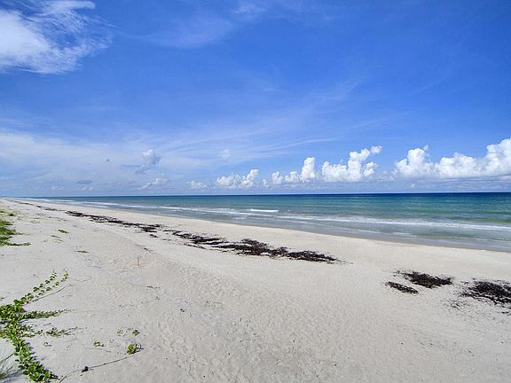 5th image of 2075 Highway A1a APT 2202