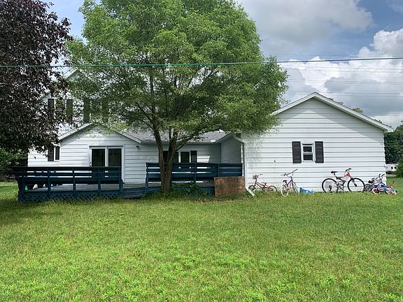 3rd image of 2622 S Isabella Rd