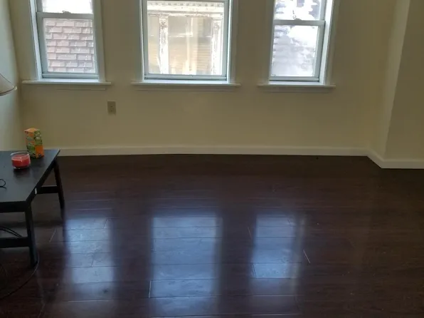 739 Hill Ave, Pittsburgh, PA