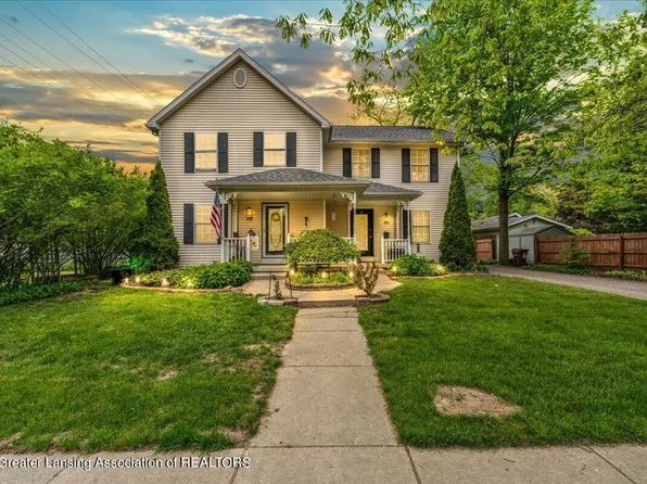 119-121 E Church St, Williamston, MI 48895