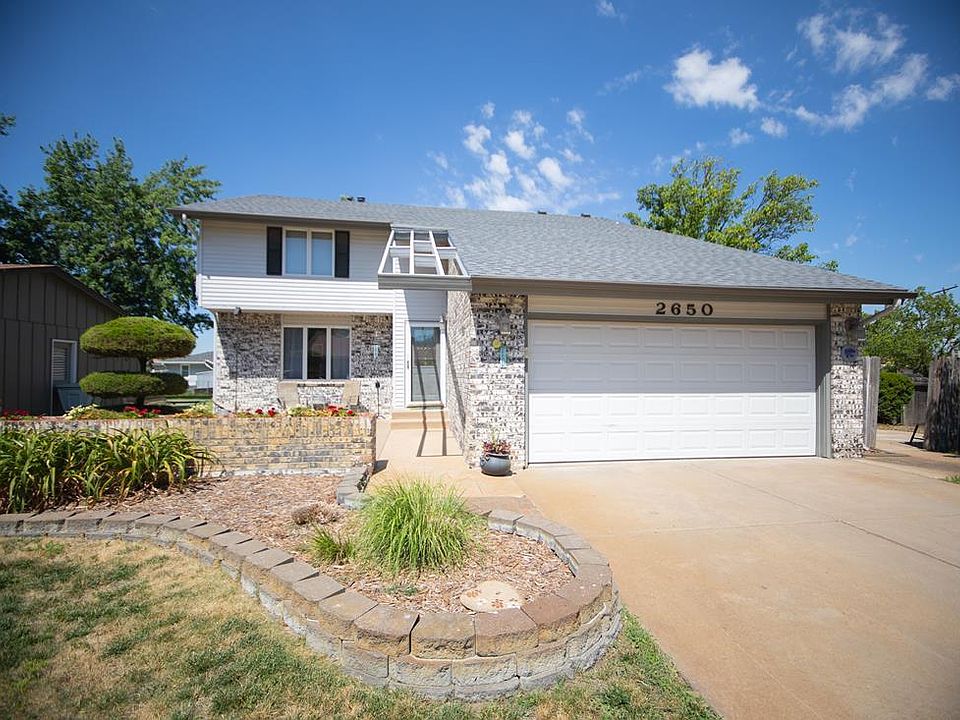 1st image of 2650 Summer Ln
