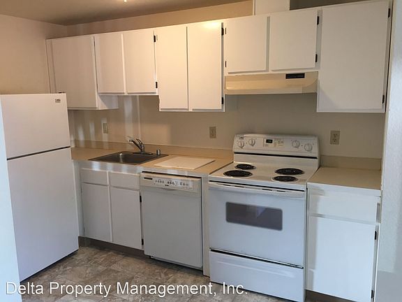3rd image of 4504 76th St NE APT 7