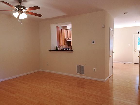 2nd image of 11105 Maryland Manor Ct