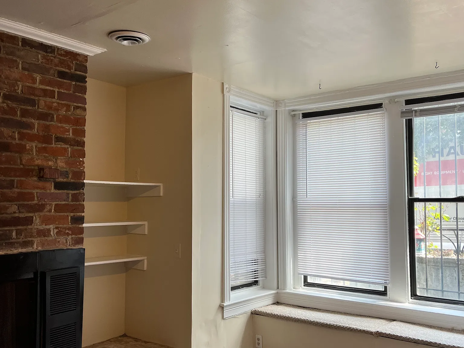 1317 T St NW — Photo 4