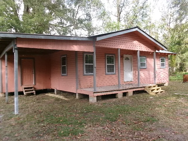 2 bed, 816 sqft, $700 — Photo 1