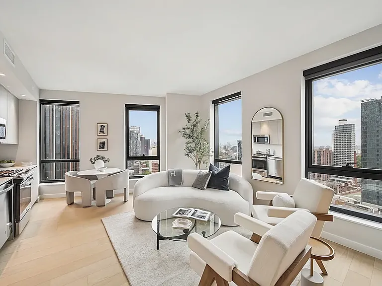 567 Fulton St #20M — Photo 1