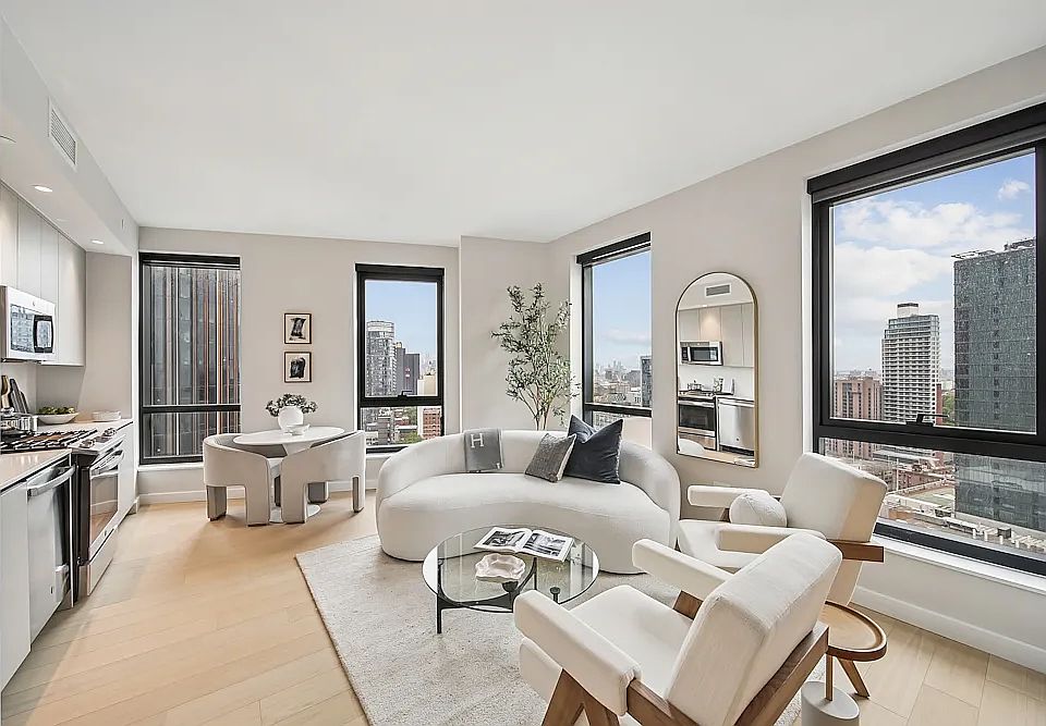 1st image of 567 Fulton St #20M