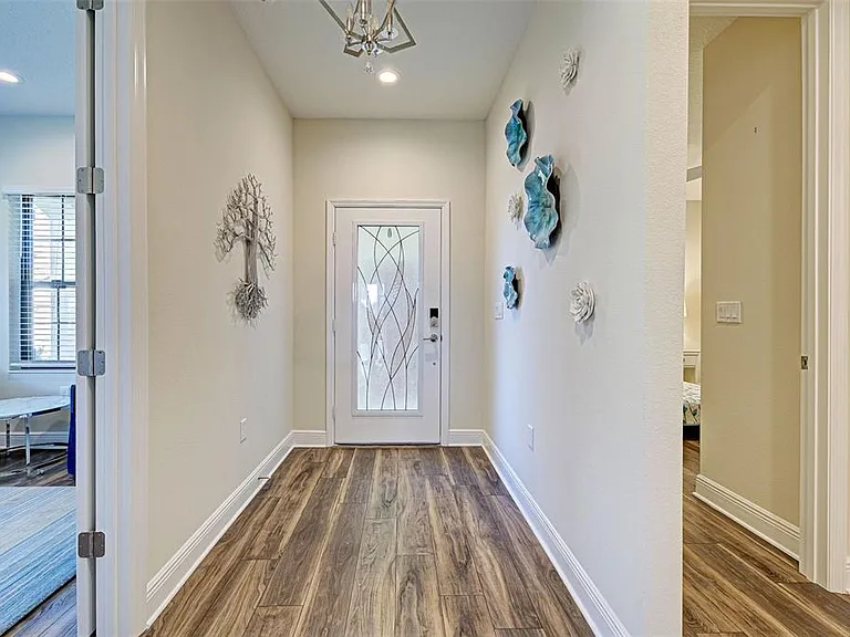 233 Palidoro Cir — Photo 9