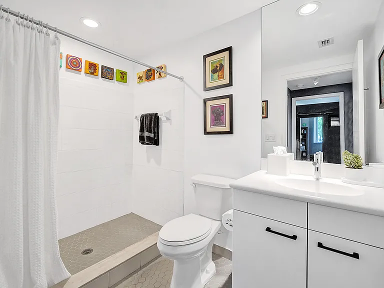 2301 Wilton Dr #R309 — Photo 25