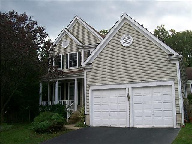 1st image of 2668 Hillsman St