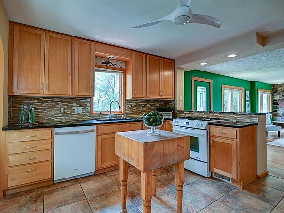 4th image of 3498 Orvold Park Dr