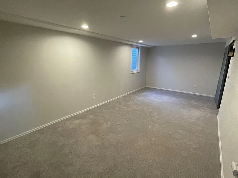 1875 Del Rosa Ct — Photo 9
