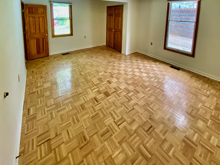 6312 Old Dominion Dr — Photo 10