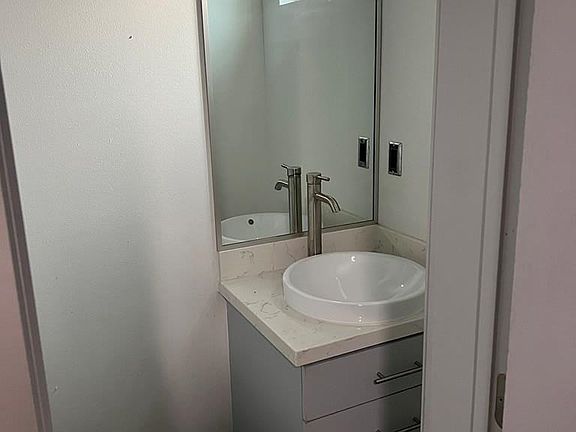 2nd image of 7436 Burr Oak Loop