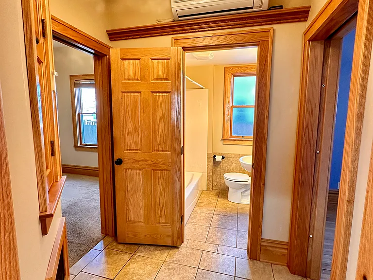 1101 Cleveland Ave S #1 — Photo 17