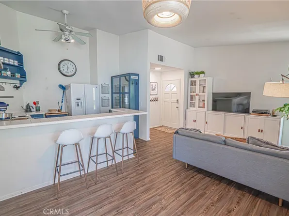 2402 Pleasant Way Unit H, Thousand Oaks, CA 91362
