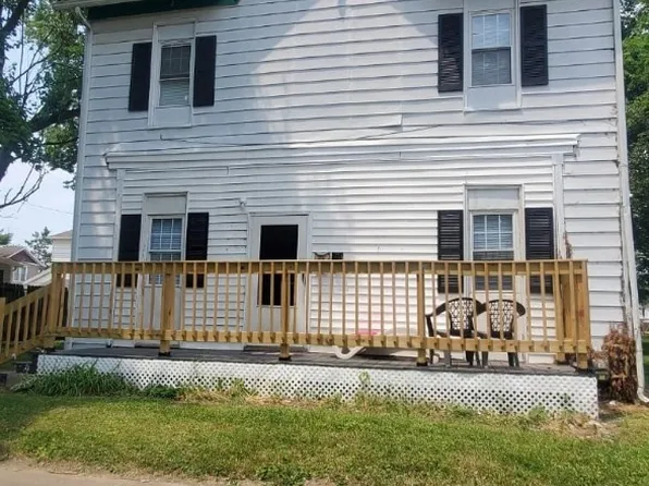 409 N 4th St, Miamisburg, OH 45342