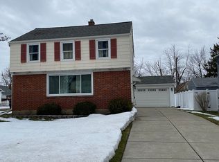 50 Willow Breeze Rd, Buffalo, NY 14223