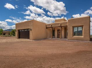 1 Mesa Encantada Ave, Ranchos De Taos, NM 87557